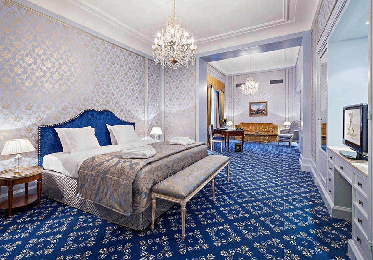 Hotel Buzz: Exciting Updates on Venetian Accommodations